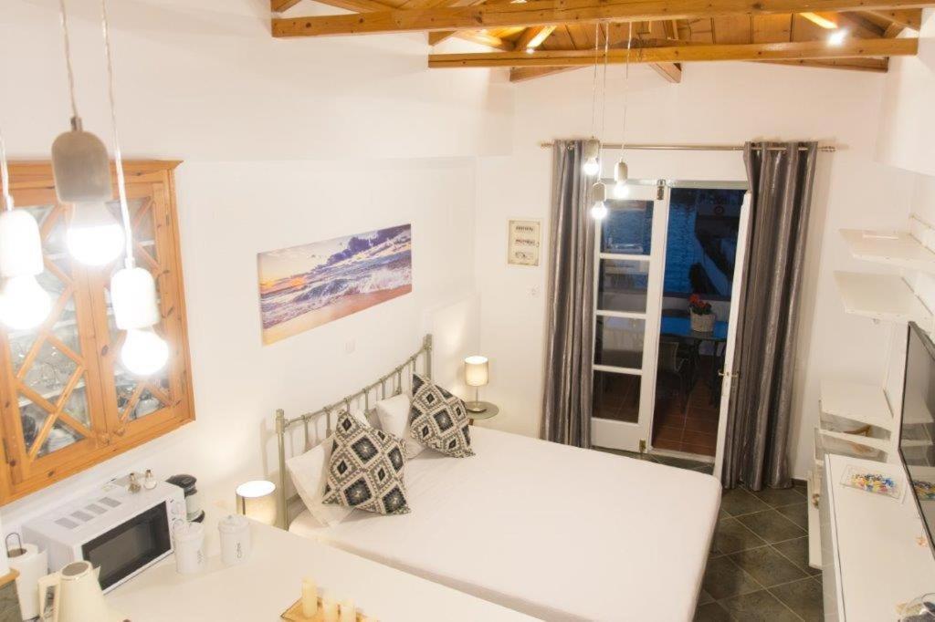In Hydra Apartment Ngoại thất bức ảnh